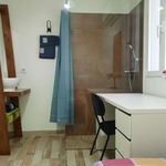 Rent a room of 70 m² in Bétera