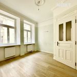 Rent 4 bedroom apartment in Karlovy Vary