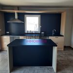 Rent 3 bedroom apartment of 76 m² in Carpentras