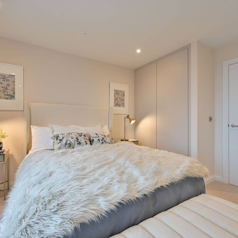 3 Bedroom Mews house to Rent in Kings Avenue | Foxtons Stockwell