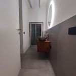Affitto 1 camera appartamento di 130 m² in Parma