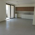 Rent 4 bedroom house of 274 m² in Dubai