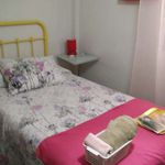 Rent a room of 100 m² in Jaén