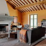 Casa con 12 camere da letto di 600 m² a Perugia