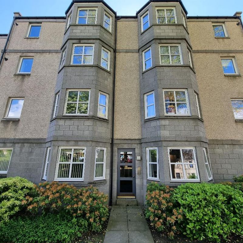 Holburn Street, The City Centre, Aberdeen, AB10 2 bed flat to rent - £850 pcm (£196 pw) Ferryhill