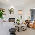 Rent 4 bedroom apartment of 274 m² in Malibu