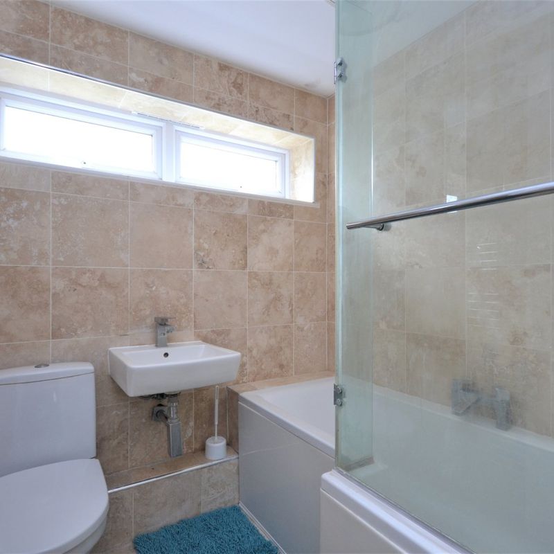 end of terrace house to rent - cornford close, bromley,   br2 Keston