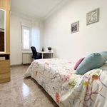 Rent 3 bedroom apartment of 75 m² in Zaragoza