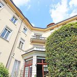 Affitto 5 camera appartamento di 275 m² in Bergamo