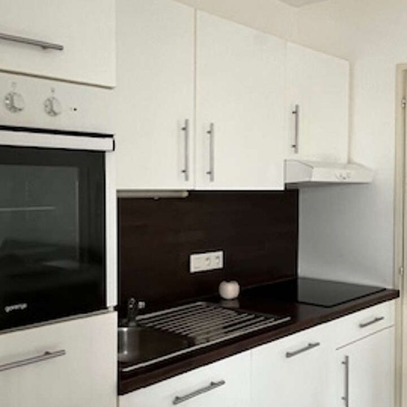 Location appartement 1 pièce 31 m² Les Sables-d'Olonne (85100)