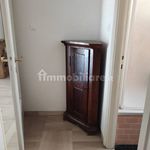 Affitto 4 camera appartamento di 77 m² in Mantova