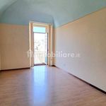 Affitto 5 camera appartamento di 216 m² in Lanciano
