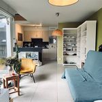 Rent a room of 100 m² in Beveren