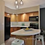 Rent 1 bedroom apartment of 94 m² in Toronto