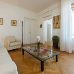 Rent 1 bedroom apartment of 64 m² in Florence