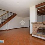Rent 4 bedroom house of 120 m² in Torino