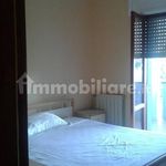 Affitto 2 camera appartamento di 70 m² in Alba Adriatica