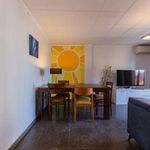 Rent 2 bedroom apartment of 100 m² in València