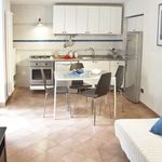 Affitto 1 camera appartamento di 45 m² in Napoli
