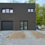 Huur 4 slaapkamer huis van 200 m² in Leopoldsburg