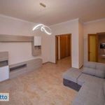 Rent 5 bedroom apartment of 150 m² in Roma