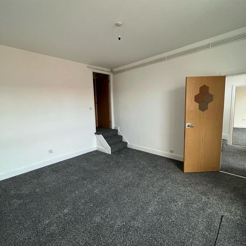 1 bedroom flat to rent Dacre Hill