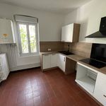 Rent 4 bedroom apartment of 97 m² in Nîmes