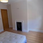 Rent 2 bedroom flat in Ashbourne