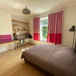 Rent 6 bedroom house of 360 m² in Saint-Gilles
