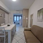 Affitto 4 camera appartamento di 60 m² in Civitanova Marche