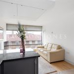 Rent 1 bedroom flat of 366 m² in London