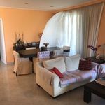 Rent 3 bedroom apartment of 127 m² in Φιλοθέη