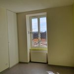 Appartement de 77 m² avec 4 chambre(s) en location à Saint-Victor-et-Melvieu