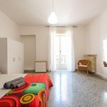 Affitto 4 camera appartamento in Bari