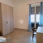 Rent 4 bedroom apartment of 122 m² in Palermo