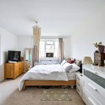 Rent 4 bedroom house of 145 m² in New Malden