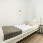 Alquilo 3 dormitorio casa de 130 m² en Barcelona