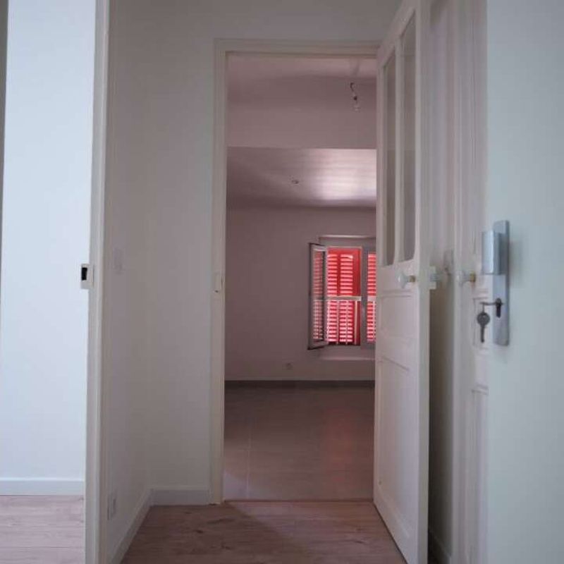 Location appartement 3 pièces 48 m² Ollioules (83190)
