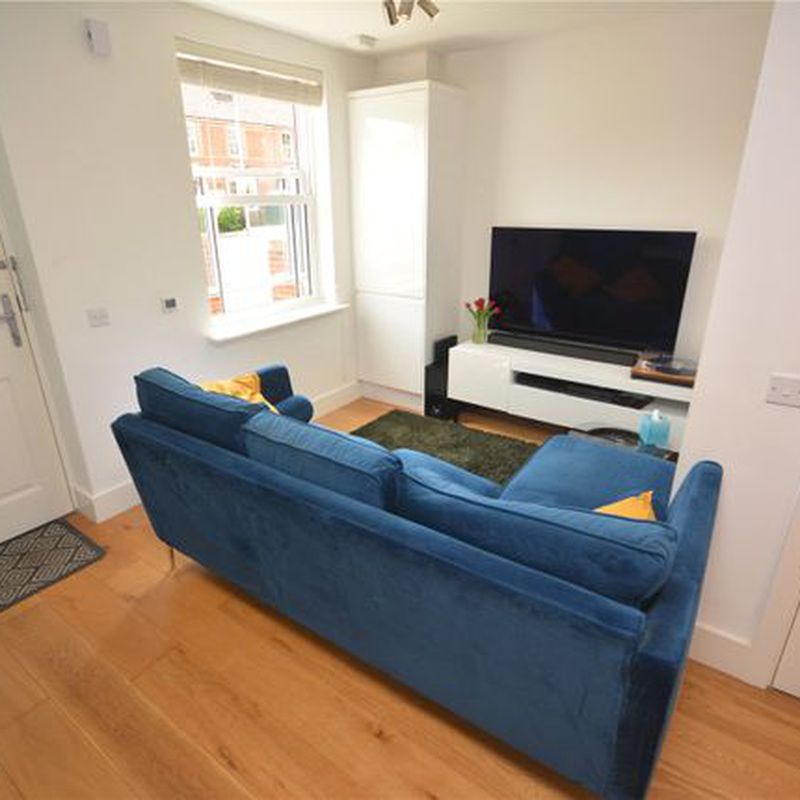 Flat to rent in Oxney, 210 Ongar Road, Writtle CM1 Great Oxney Green