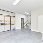 Affitto 5 camera appartamento di 335 m² in Grottaferrata
