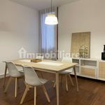 Affitto 2 camera appartamento di 80 m² in Monza