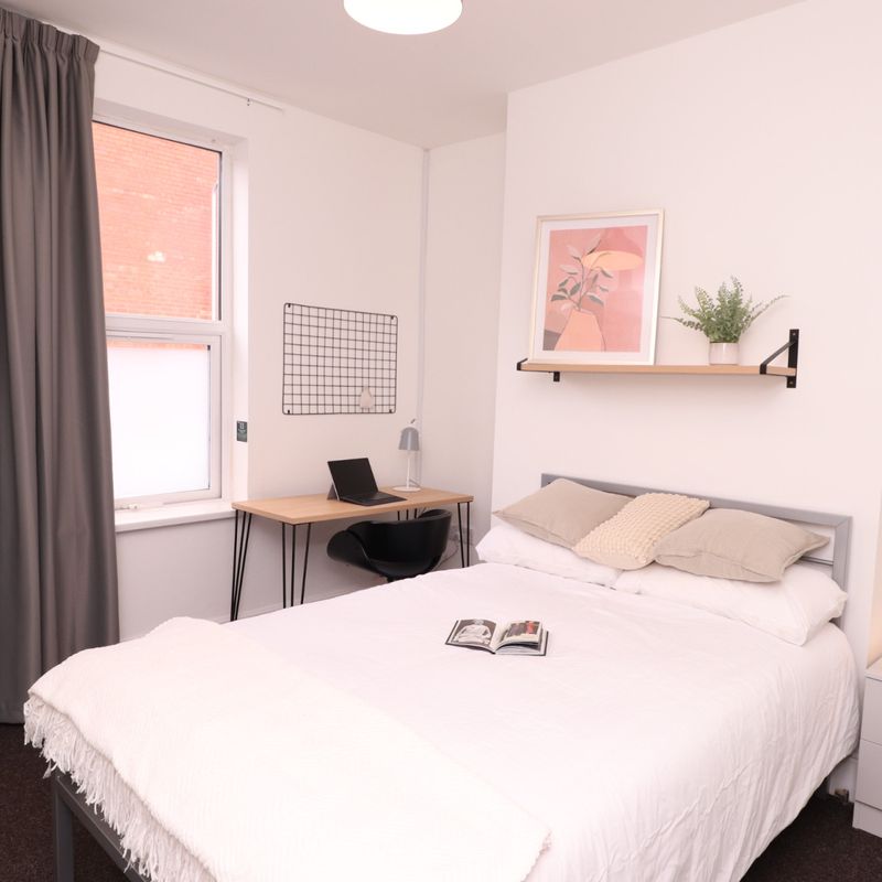 Room in a 4 Bedroom Apartment, 86 Cross Street, Lincoln LN5 7XA St Catherines