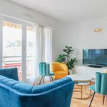 Rent 3 bedroom apartment of 70 m² in Paris