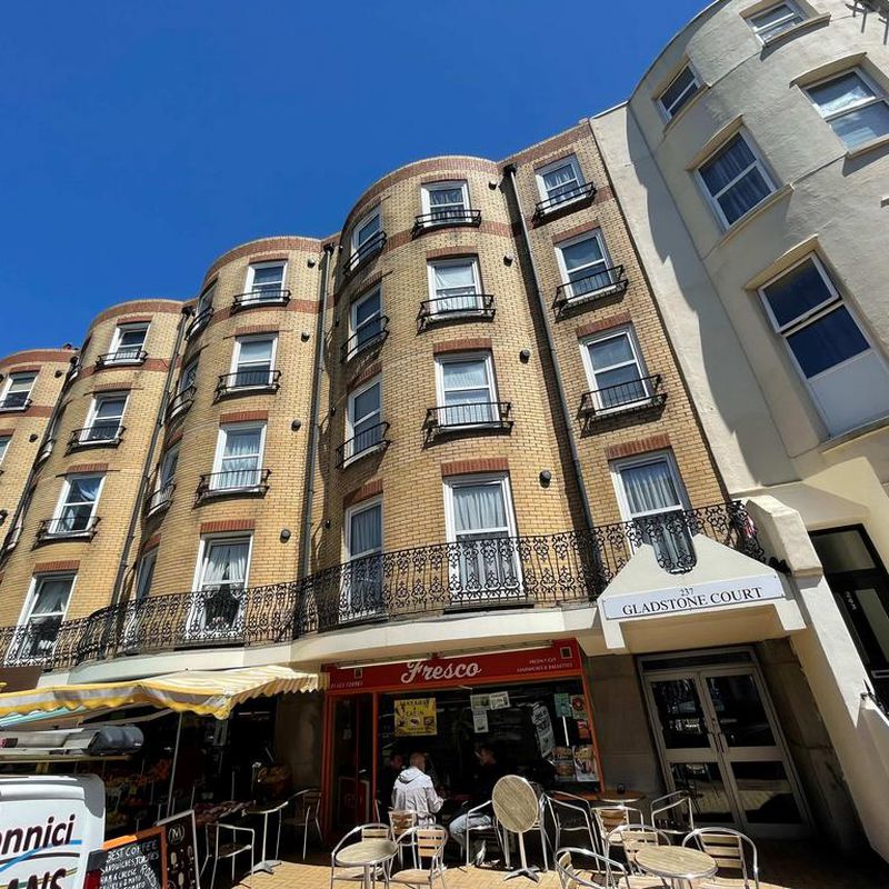 2 bedroom apartment to rent Eastbourne