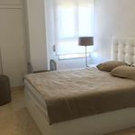 Rent a room of 110 m² in Alacant
