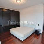 Affitto 5 camera appartamento di 206 m² in Ancona
