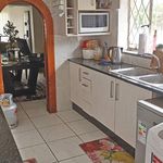 Rent 3 bedroom house of 1467 m² in Johannesburg