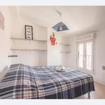Rent 3 bedroom apartment of 45 m² in Bordeaux