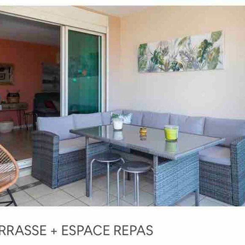 Appartement T2 meubl� dans r�sidence avec piscine ST GILLES LES BAINS r�f  4541 La Saline les Bains