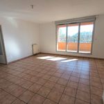Rent 5 bedroom apartment of 99 m² in Seilh